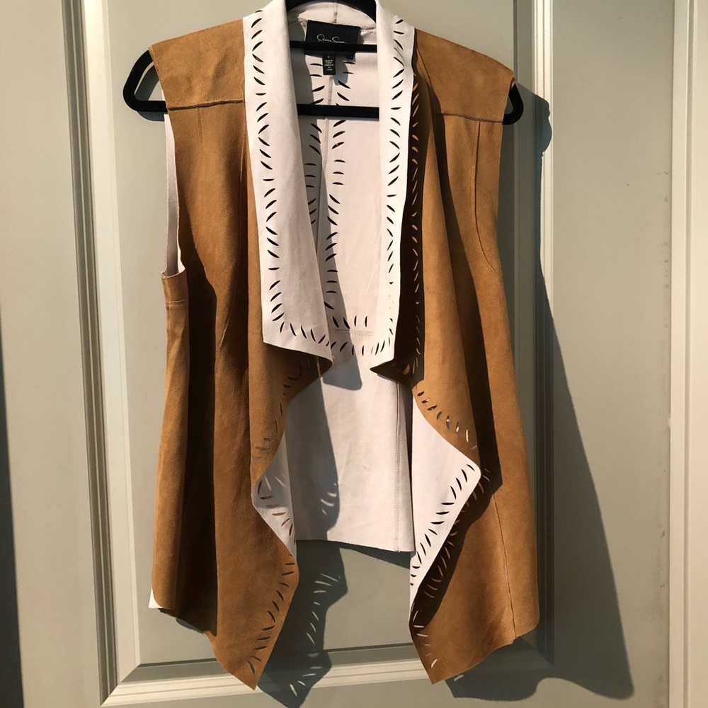 Jessica Simpson Ladies Tan Native Style Vest - Picture 1 of 5